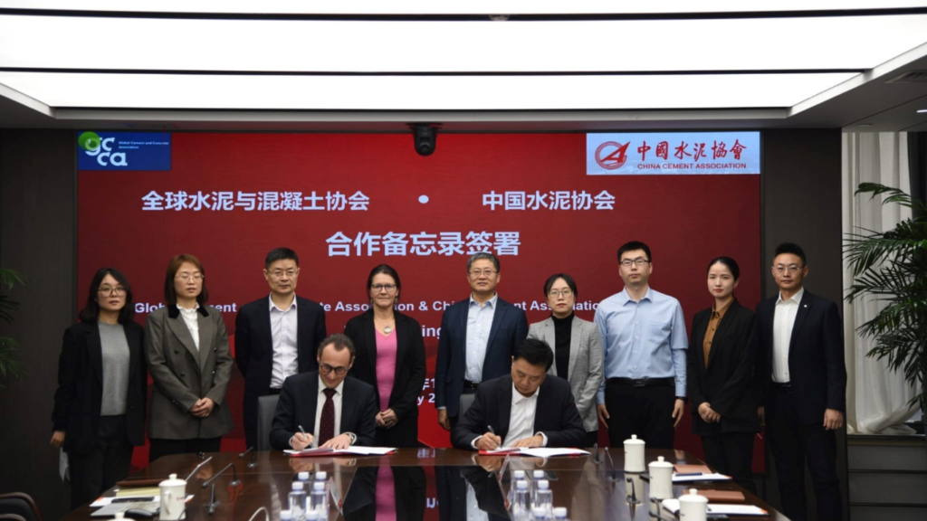 Global Cement and Concrete Association and China Cement Association sign decarbonisation agreement in Beijing