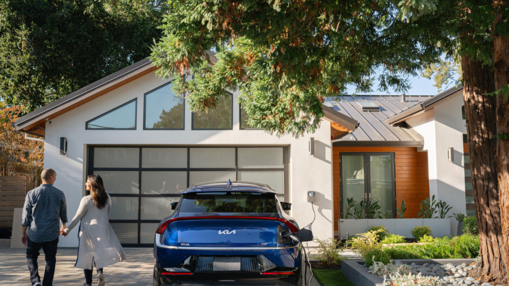 ChargePoint and Airbnb partner to make it easier for Airbnb hosts in the US to install EV chargers at their listings to meet a growing demand in EV charging from Airbnb guests.