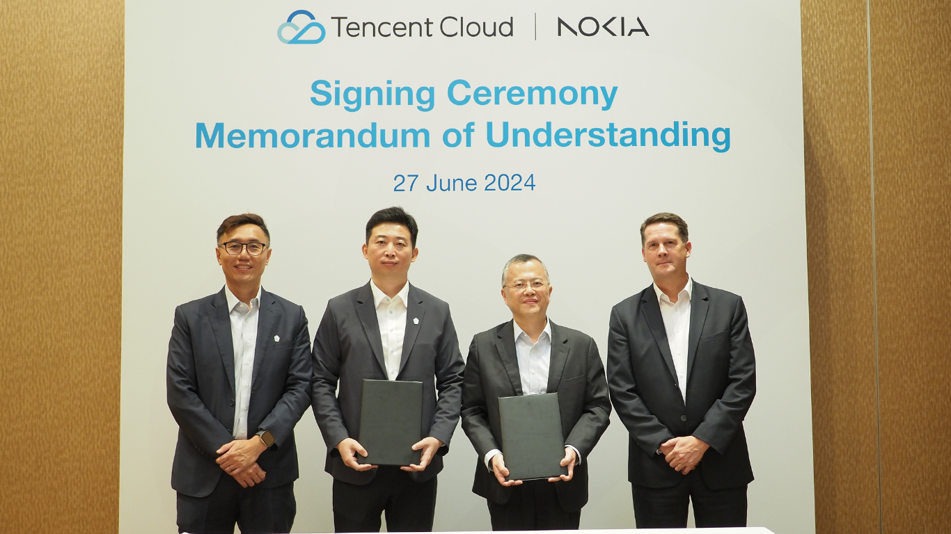 From left: Ken Siow, Regional Director and General Manager for Malaysia and Singapore, Tencent Cloud International; Bluefin Zhao, Vice President, Tencent Cloud International; Sang Xulei, Vice President, Head of APAC Regional Business Centre, Network Infrastructure, Business Group, Nokia; and John Harrington, Senior Vice President, Head of APAC Sales, Network Infrastructure, Nokia