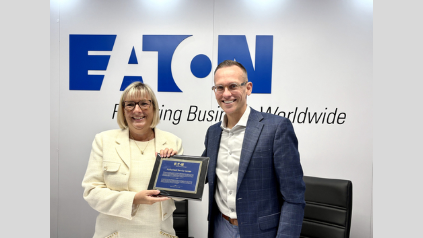 Matt Norman, VP, aftermarket and commercial services for Eaton’s Aerospace Group and Sabine Tertre, CEO of Air Support, celebrate the signing of a service agreement naming Air Support the first authorized service center for Eaton’s aerospace business across Europe, Middle East and Africa today at MRO Americas (Photocourtesy: Business Wire)