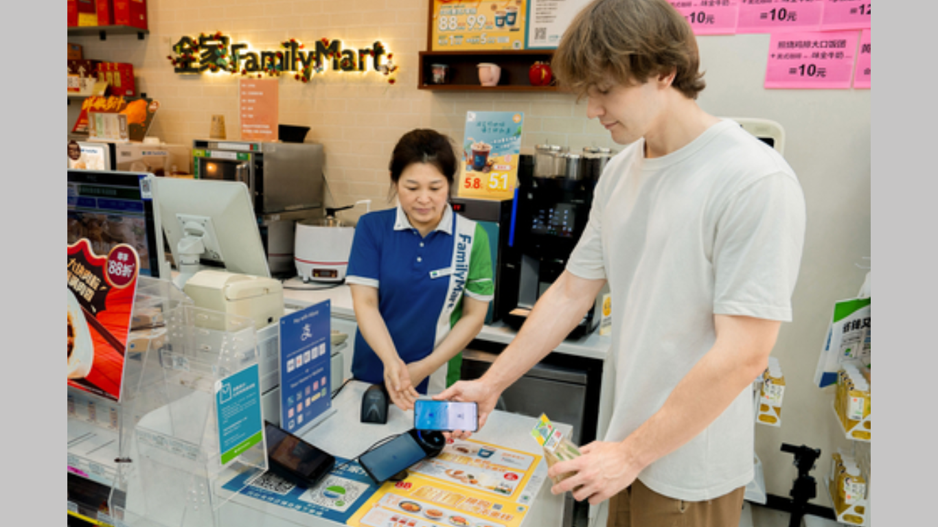 FamilyMart leverages Alipay Tap! to simplify payments and membership management(Photo Courtesy: Business Wire)
