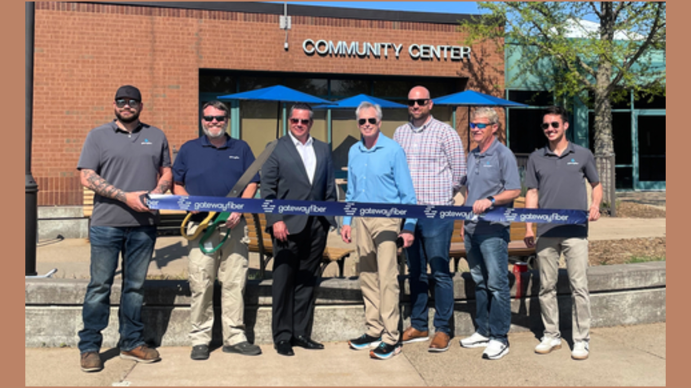 Gateway Fiber joined the Twin Cities North Chamber of Commerce to cut the ribbon and begin constructing the 100% fiber high-speed internet service in Shoreview, MN (Image Courtesy: Business Wire)