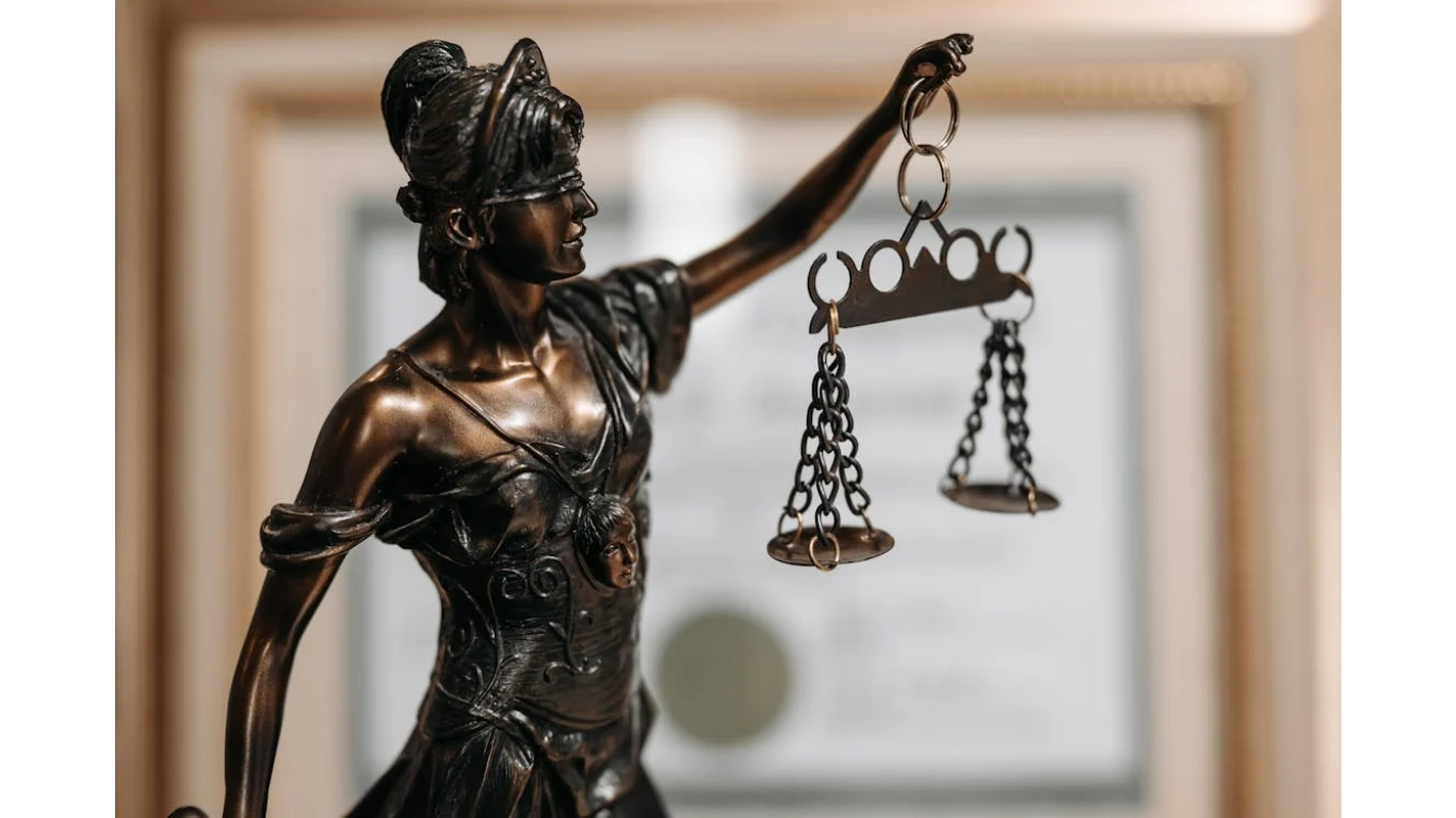 More Than Just Legal Advice: What Reliable Injury Lawyers Do That Others Don’t