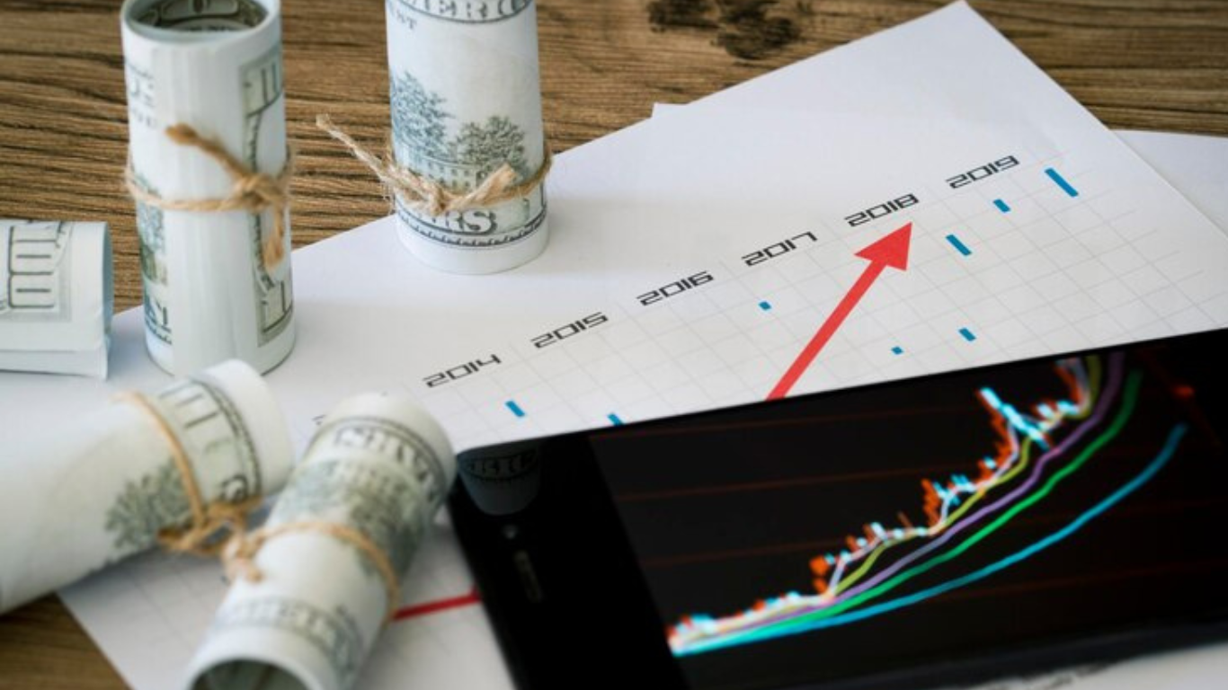 What Makes Prop Trading Less Risky Than Funding Your Own Account