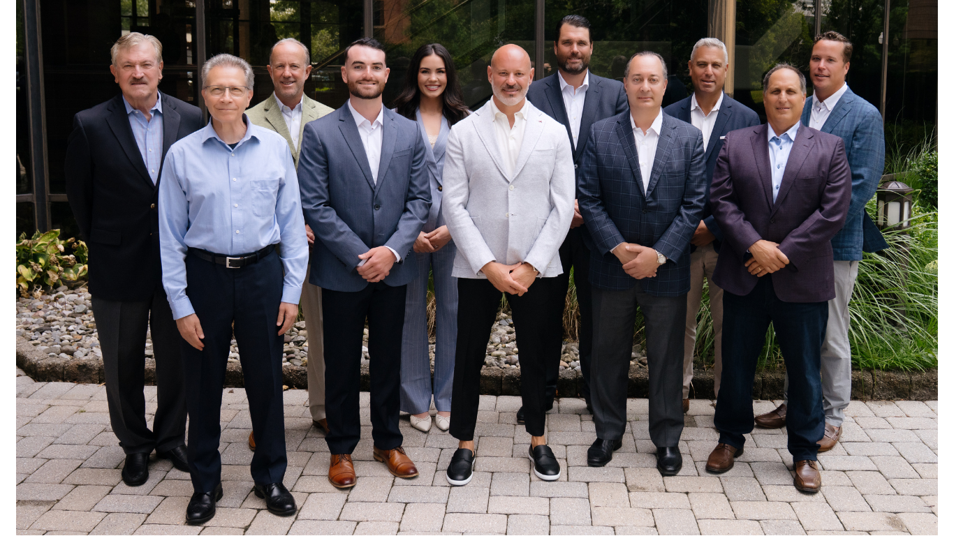 Ex-Ameriprise Advisors Start New RIA, Laurel Oak Wealth Management Ex-Ameriprise Advisors Start New RIA, Laurel Oak Wealth Management
