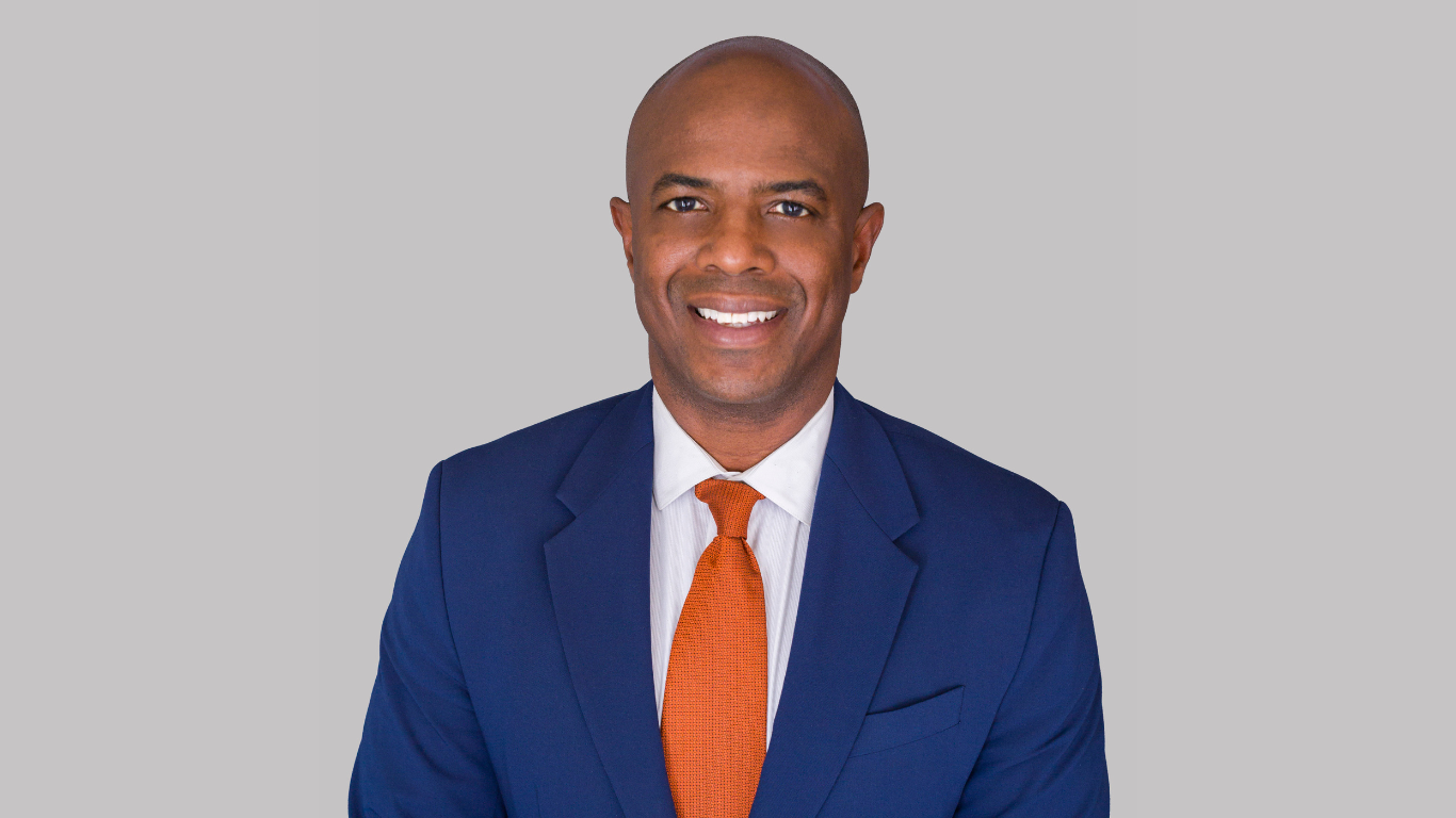 Western Alliance Bank Adds Charles Jones to strengthen Multifamily Housing Finance Team