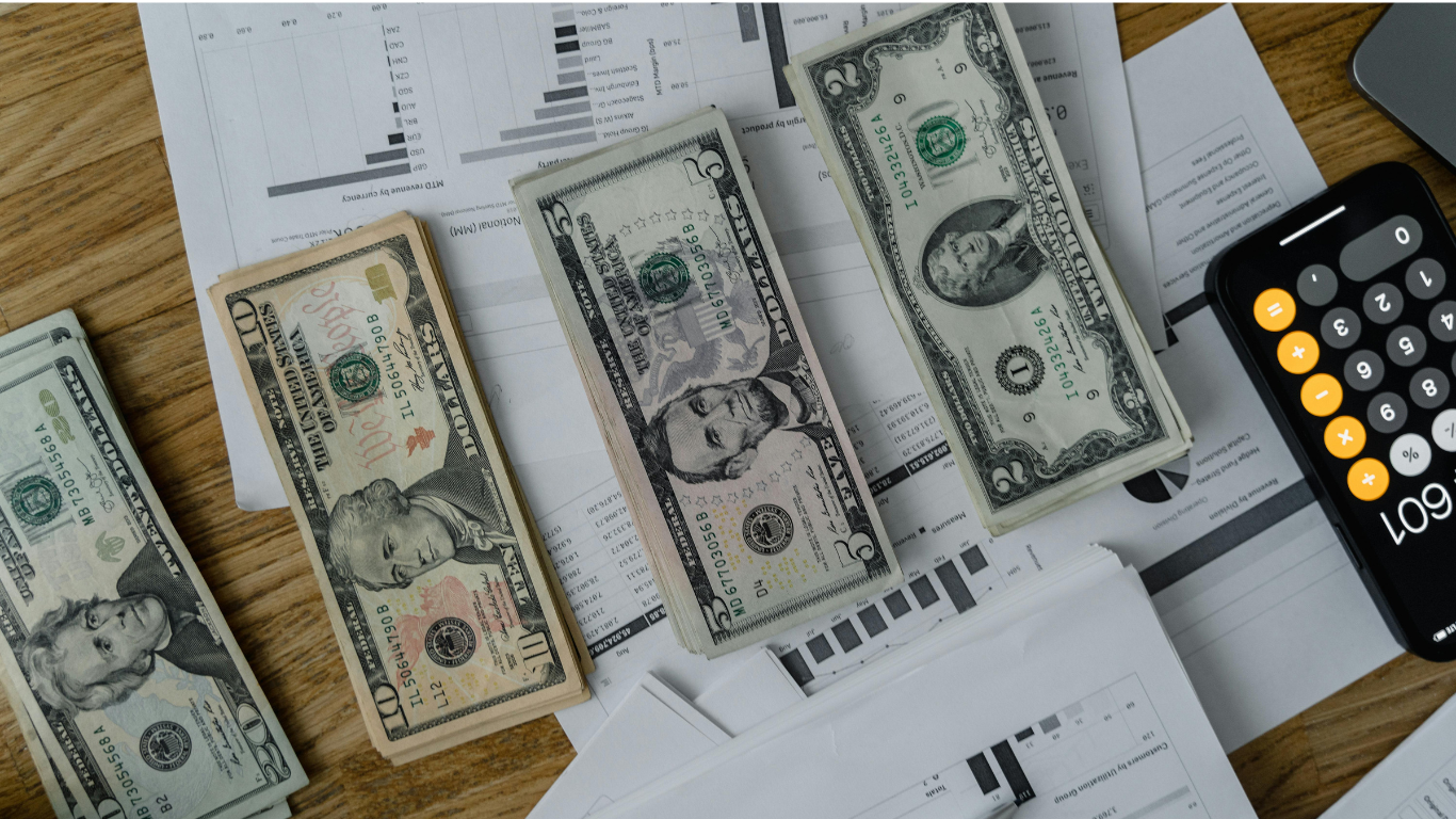 Profit Distribution Done Right: A Strategic Guide for Entrepreneurs. Photo by Tima Miroshnichenko: https://www.pexels.com/photo/businessman-man-woman-laptop-6693665/