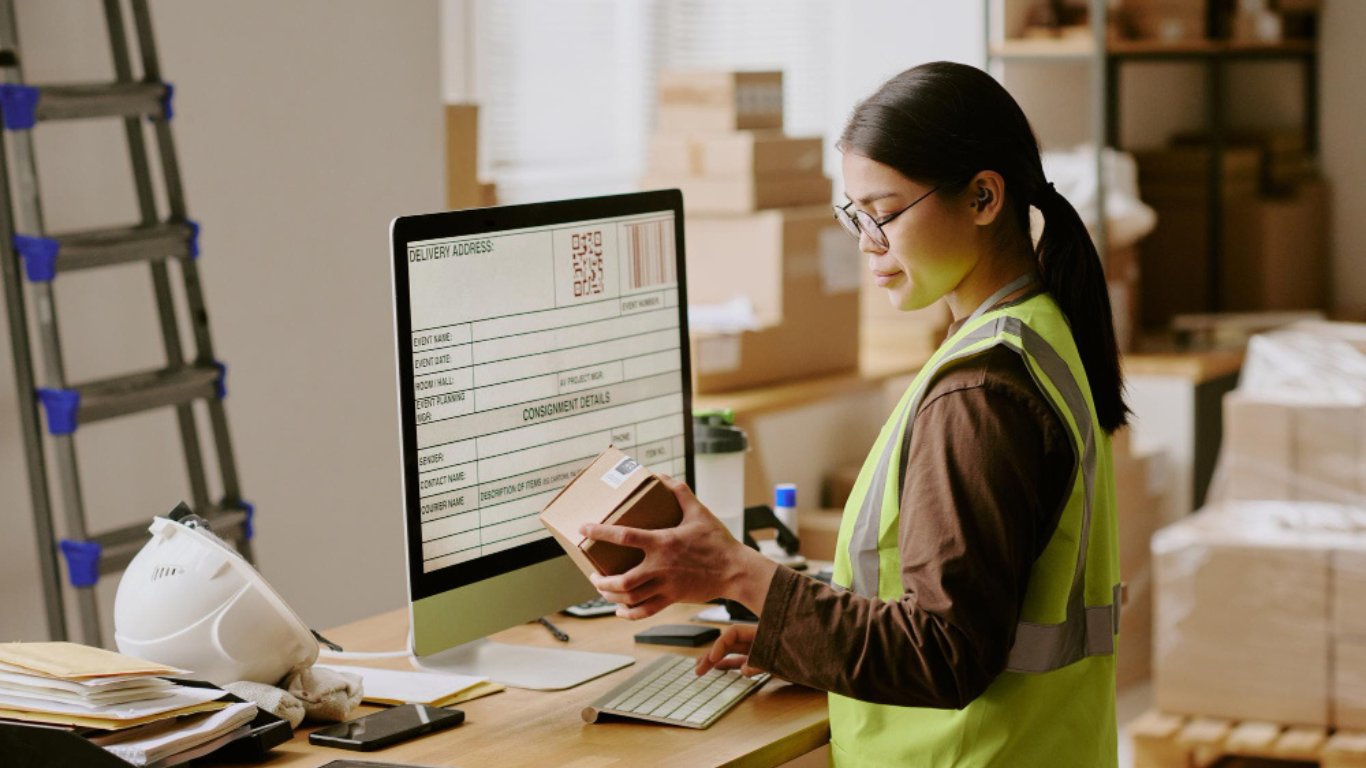 Why Thailand's Businesses Need the Best Online Inventory Management Software https://www.freepik.com/premium-photo/young-worker-wearing-safety-vest-handling-parcel-modern-logistics-warehouse-surrounded-by-boxes_414880467.htm#fromView=search&page=1&position=9&uuid=390515b0-02c7-41d1-b624-177e20ce6d5f&query=Thailand%27s+Businesses+Need+the+Best+Online+Inventory+Management+Software
