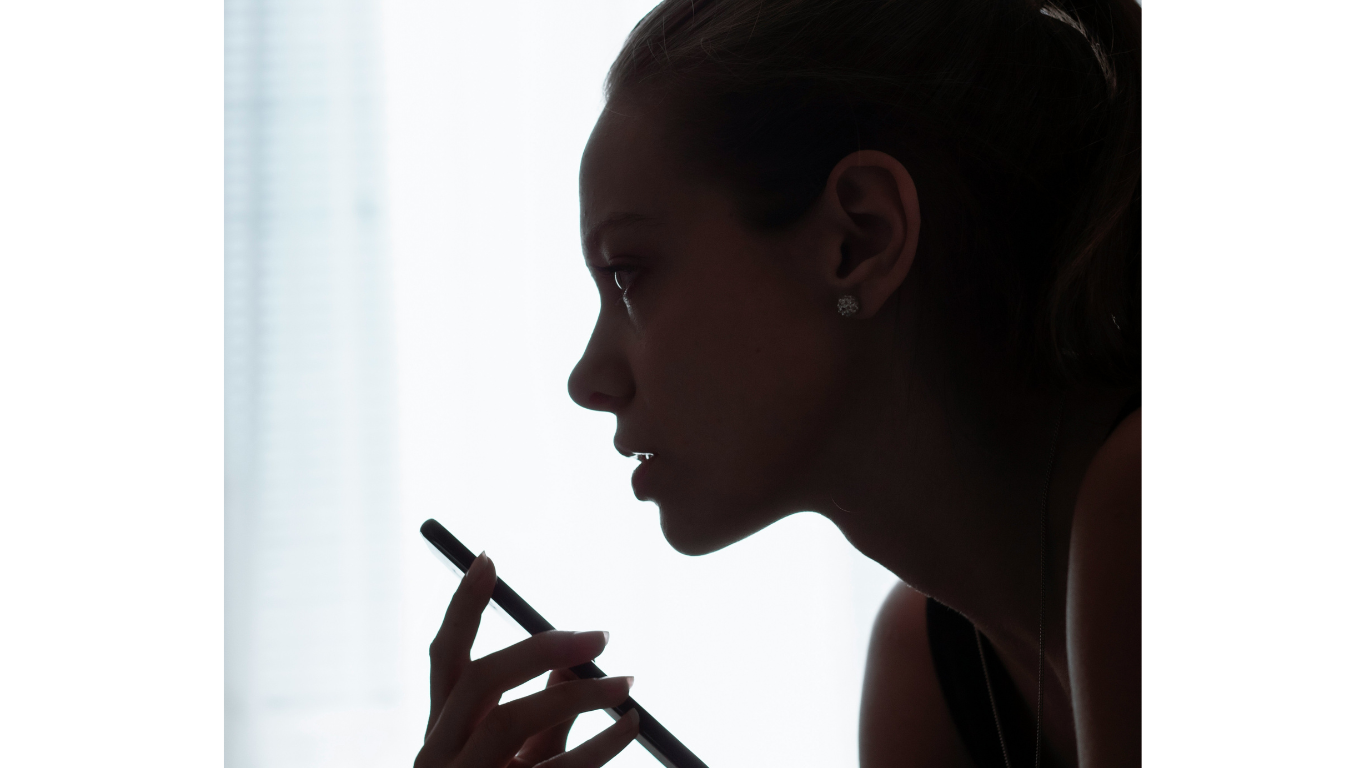 How AI Voice Assistants Are Transforming Customer Interaction Trends