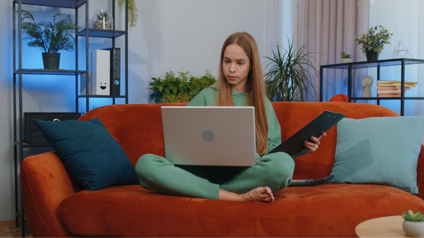 How to Keep Streaming Smoothly During Peak Internet Hours How to Keep Streaming Smoothly During Peak Internet Hours