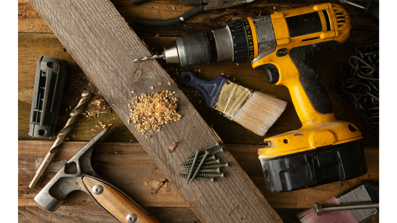 6 Ways Contractors Can Improve Their Online Visibility Quickly