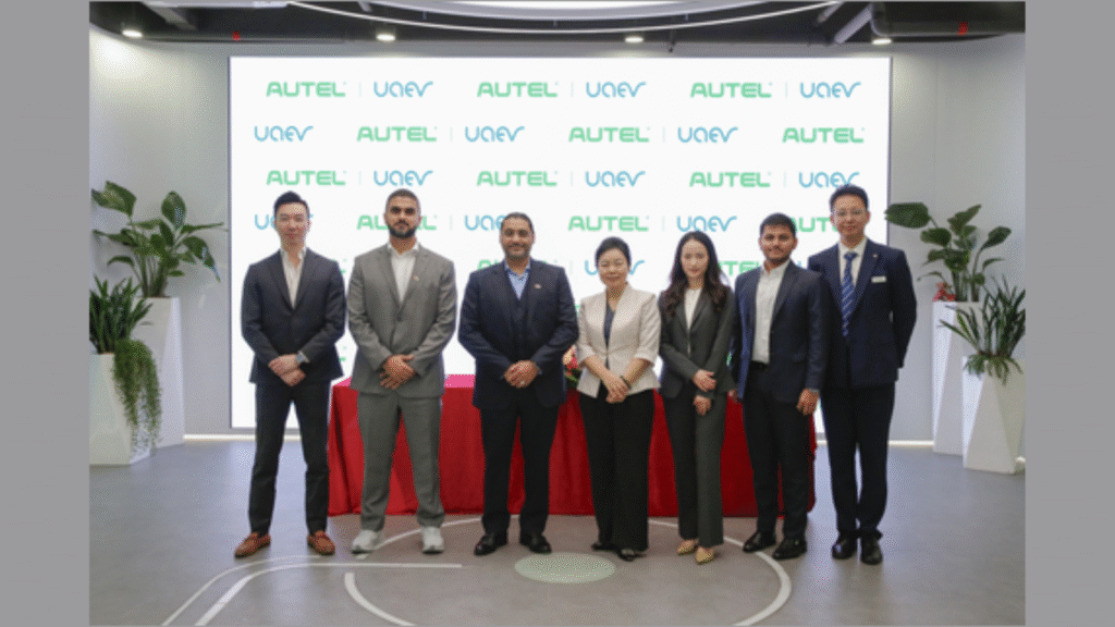 Group photo of UAEV representatives with Autel executives during the signing ceremony in Shenzhen, reflecting shared commitment to accelerating the UAE’s smart-charging infrastructure (Image Courtesy: Business Wire)