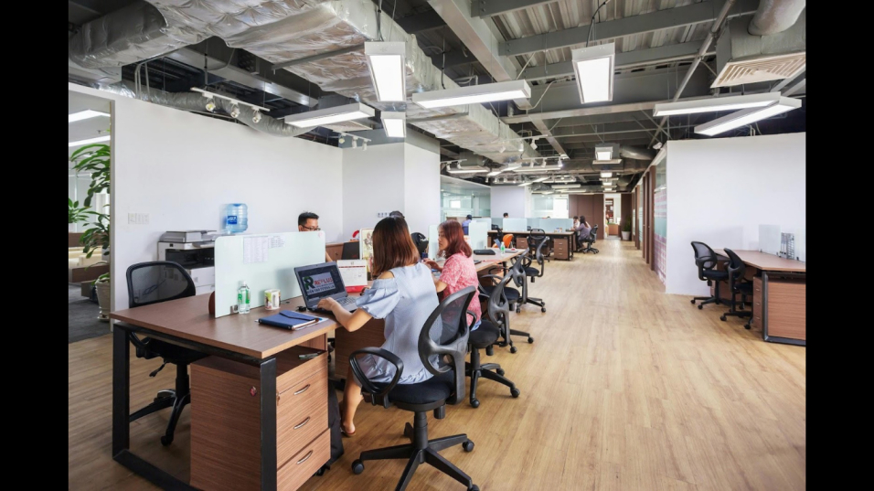 How Businesses Adapt When Space Becomes Scarce (Image source: https://www.pexels.com/photo/people-working-in-an-office-9497770/)
