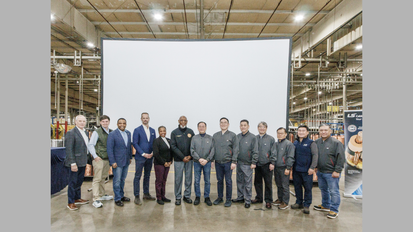 Bob Pike, President, Carolinas Gateway Partnership; Tate Mayo, Mayor of Tarboro; U.S. Congressman Don Davis; North Carolina Department of Commerce Secretary Lee Lilley; North Carolina Senator Kandie Smith; North Carolina State Representative Shelly Willingham; Gisu Kim, Regional President of North America, LS Cable & System, Ltd.; Bon-Kyu Koo, President & CEO of LS C&S; Sangho Lee, CFO of LS C&S; Hyun Chung, CEO of Gaon Cable; Taewon Son, CEO of LS Cable & System USA; Brian Hansoo Jo, Plant Director, LSCUS Tarboro; and Patrick Y. Shim, Managing Director, LS C&S (Image Courtesy: Business Wire)