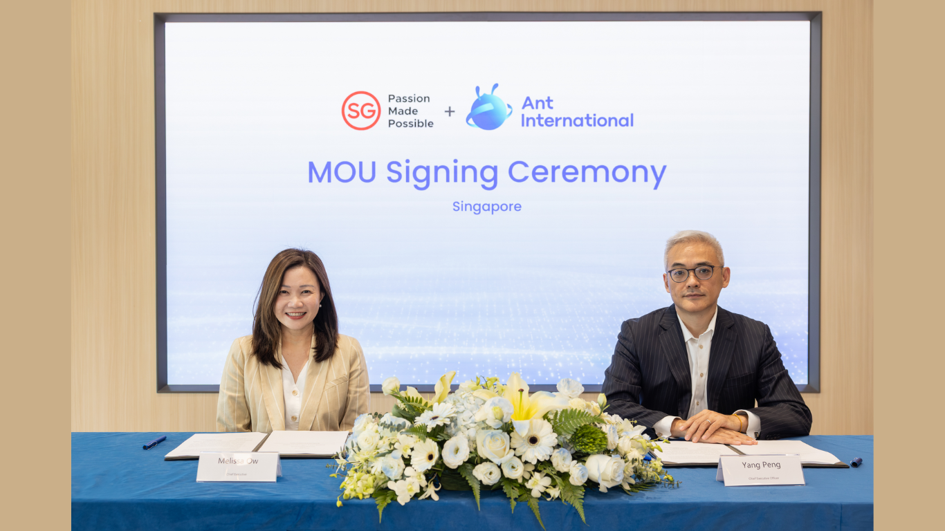 (L-R) Ms Melissa Ow, Chief Executive of Singapore Tourism Board; Mr Peng Yang, CEO of Ant International (Image Courtesy: Business Wire)