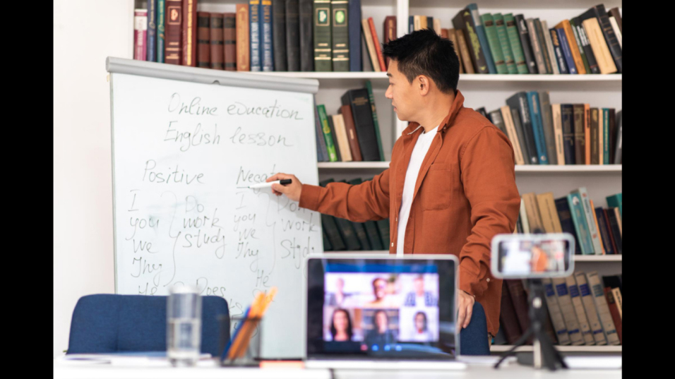 SGLessons Adds Over Hundred New Expert Teachers to Promote Private Tuition in Singapore (Image Credit: prostock-studio on Freepik)