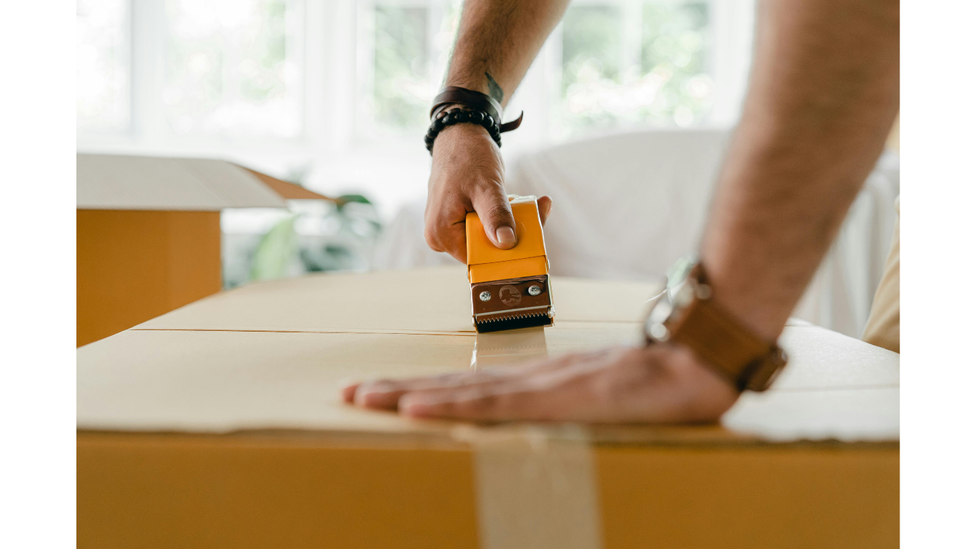 5 Key Factors for a Smooth Long-Distance Transition