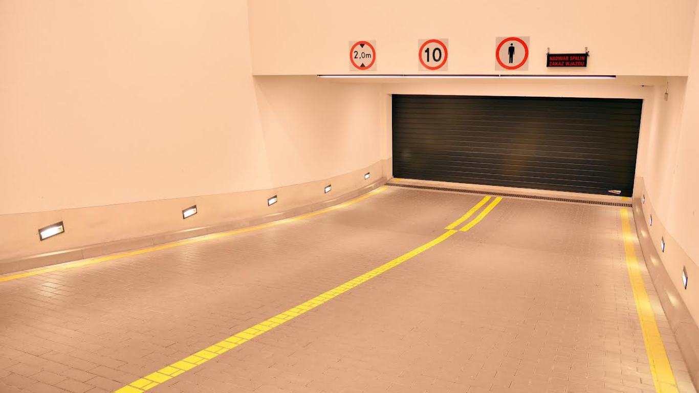 Ensuring your internal hoarding is compliant