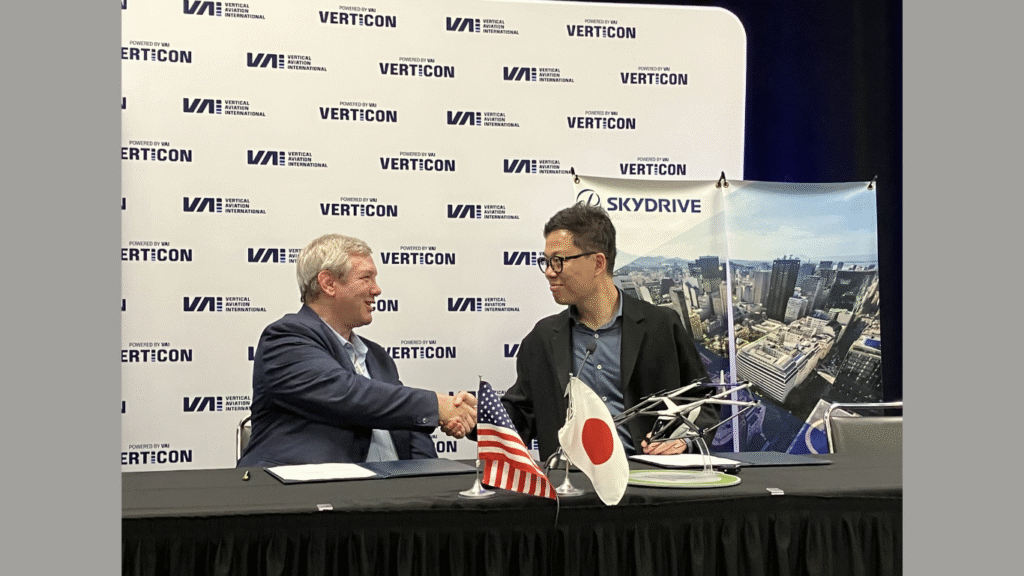 LOI Signing Ceremony at VERTICON 2026 in Atlanta, GA (March 9, 2026) From left: Sean Borman, Founder & CEO of Aeroauto, Tomohiro Fukuzawa, CEO of SkyDrive (Image Courtesy: Business Wire)
