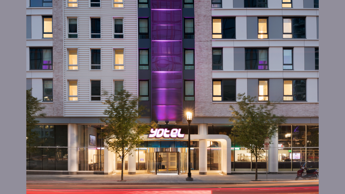 YOTEL Boston (Image Courtesy: Business Wire)