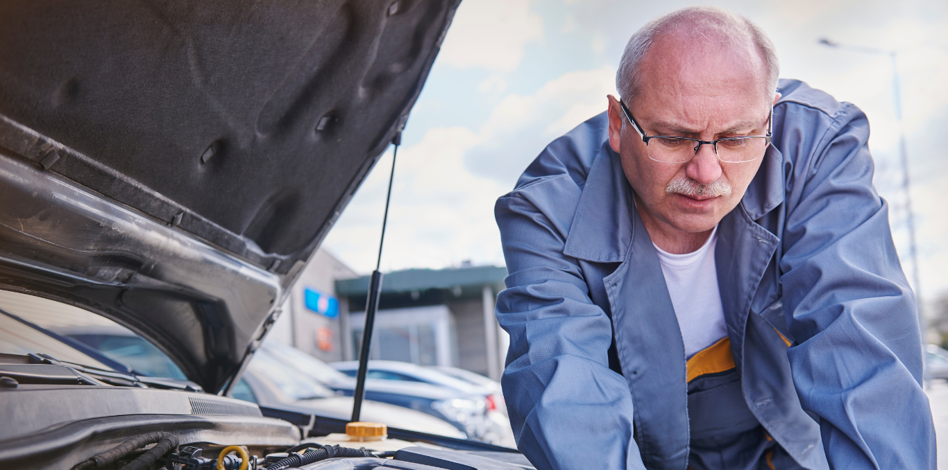 Mechanic at Work. Image Courtesy: gpointstudio from Freepik