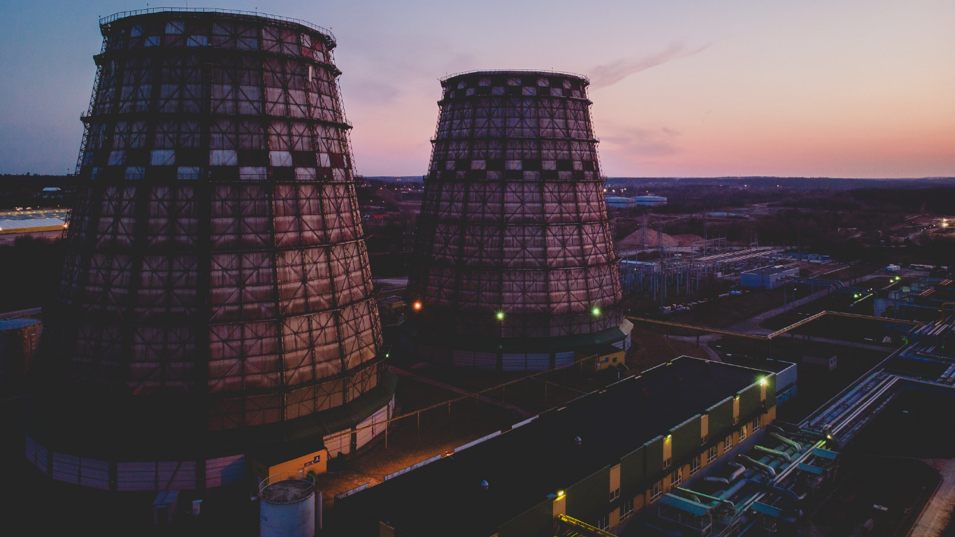 Energy Vault Acquires 850 MW Storage Portfolio from BayWa r.e. AG to Expand in Japan. https://www.magnific.com/free-photo/aerial-shot-two-power-plant-sunset-vilnius_10302913.htm#fromView=search&page=1&position=33&uuid=1f9e6db1-5317-403f-9fec-e3fe6cd3ec1f&query=Acquisition+of+850+MW+Energy+Storage