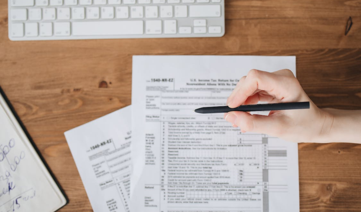How Smarter Tax Planning Improves Financial Efficiency for Growing Businesses. (Photo by Polina Tankilevitch on Pexels)