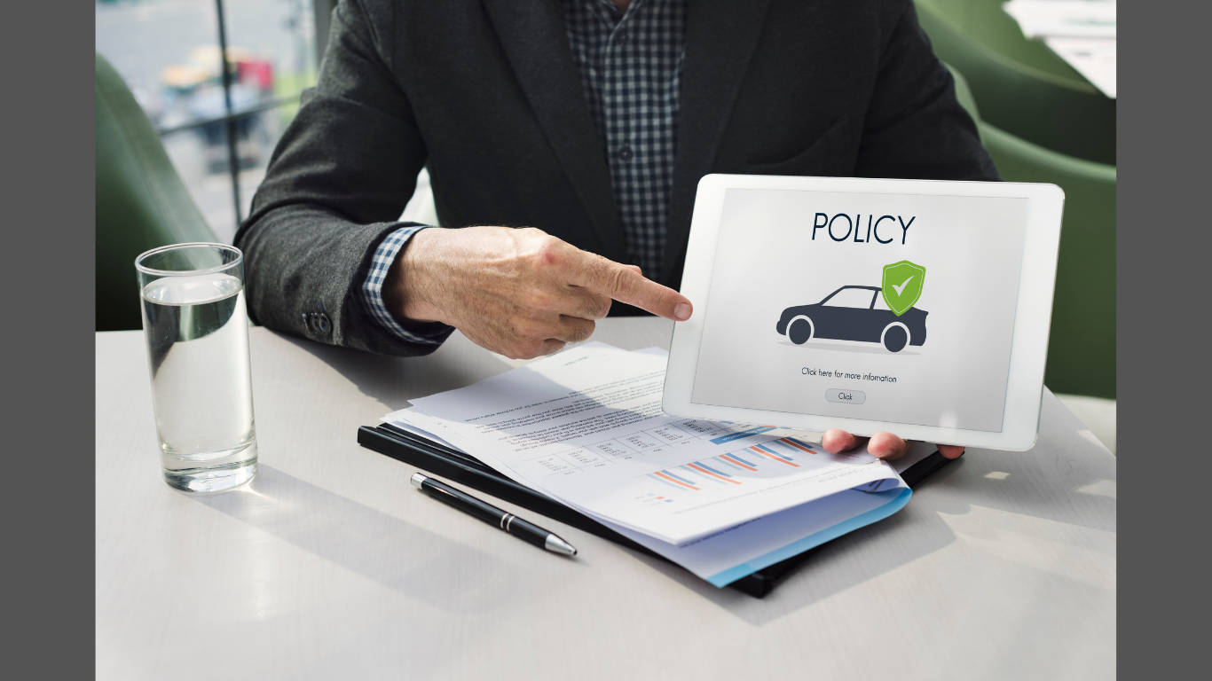 Modern fleet safety programs can help lower skyrocketing commercial insurance premiums (Image Credit: magnific)