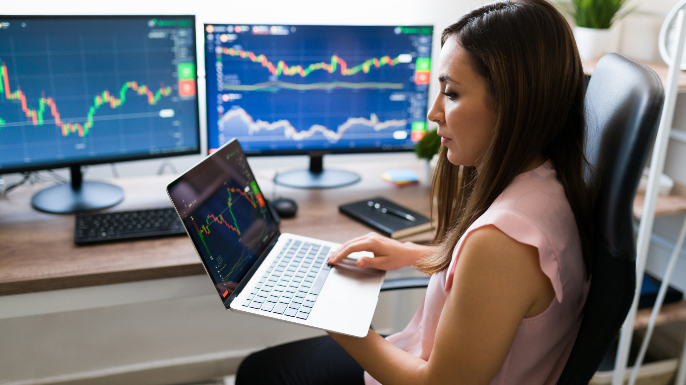 What Is the Best Way to Learn Forex Trading as a Beginner. (Image credit: Magnific)