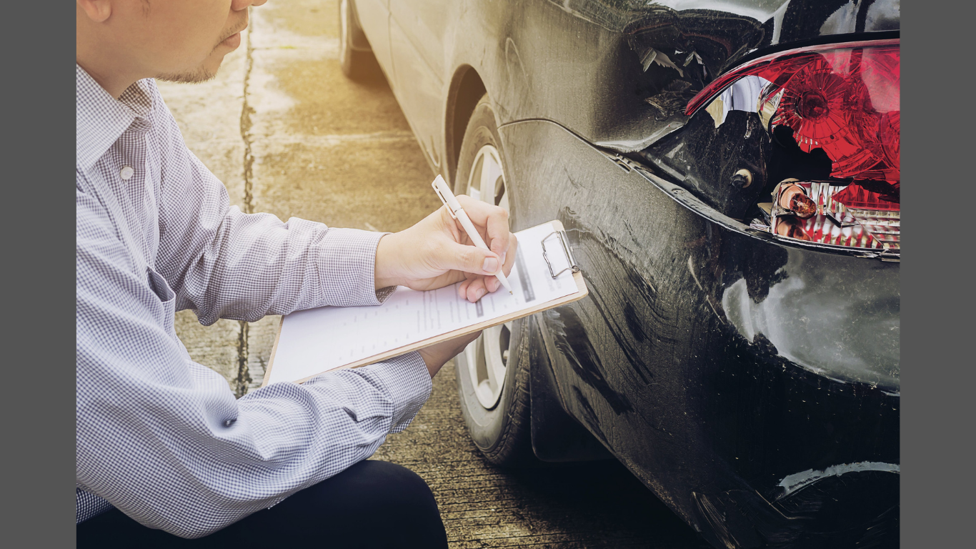The Role of Reconstruction Experts in Car Crash Claim Assistance. (Image credit: Magnific)