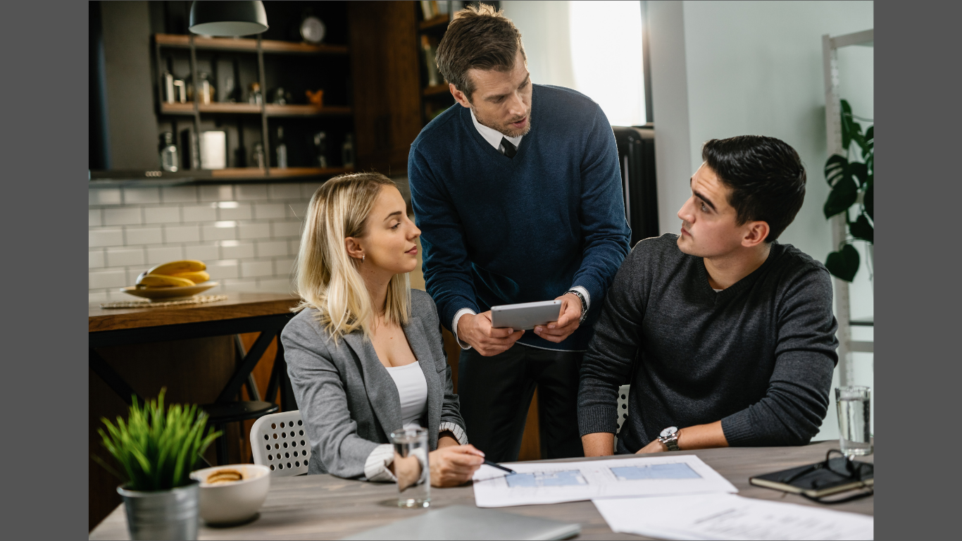 Mortgage Lending Trends: Shaping Operational Strategy for Long-Term Growth. (Image Credit: Magnific)