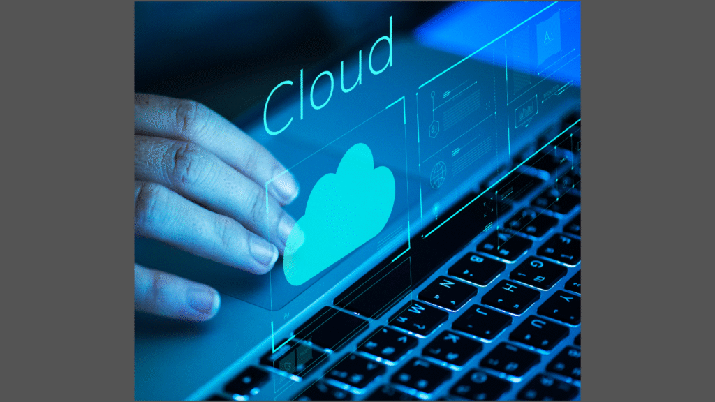 How Cloud-Based Learning Solutions Help Scale Corporate Training. (Image Credit: Magnific)