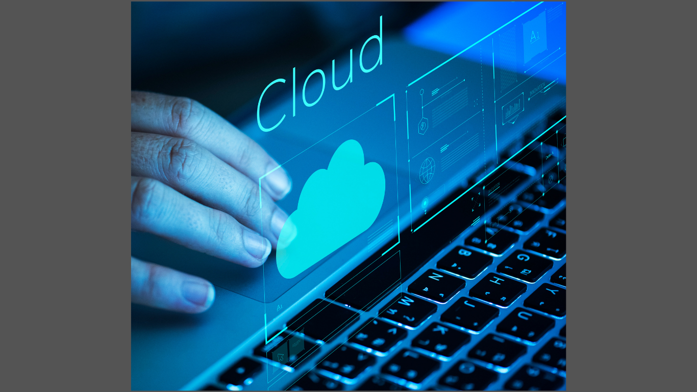 How Cloud-Based Learning Solutions Help Scale Corporate Training. (Image Credit: Magnific)