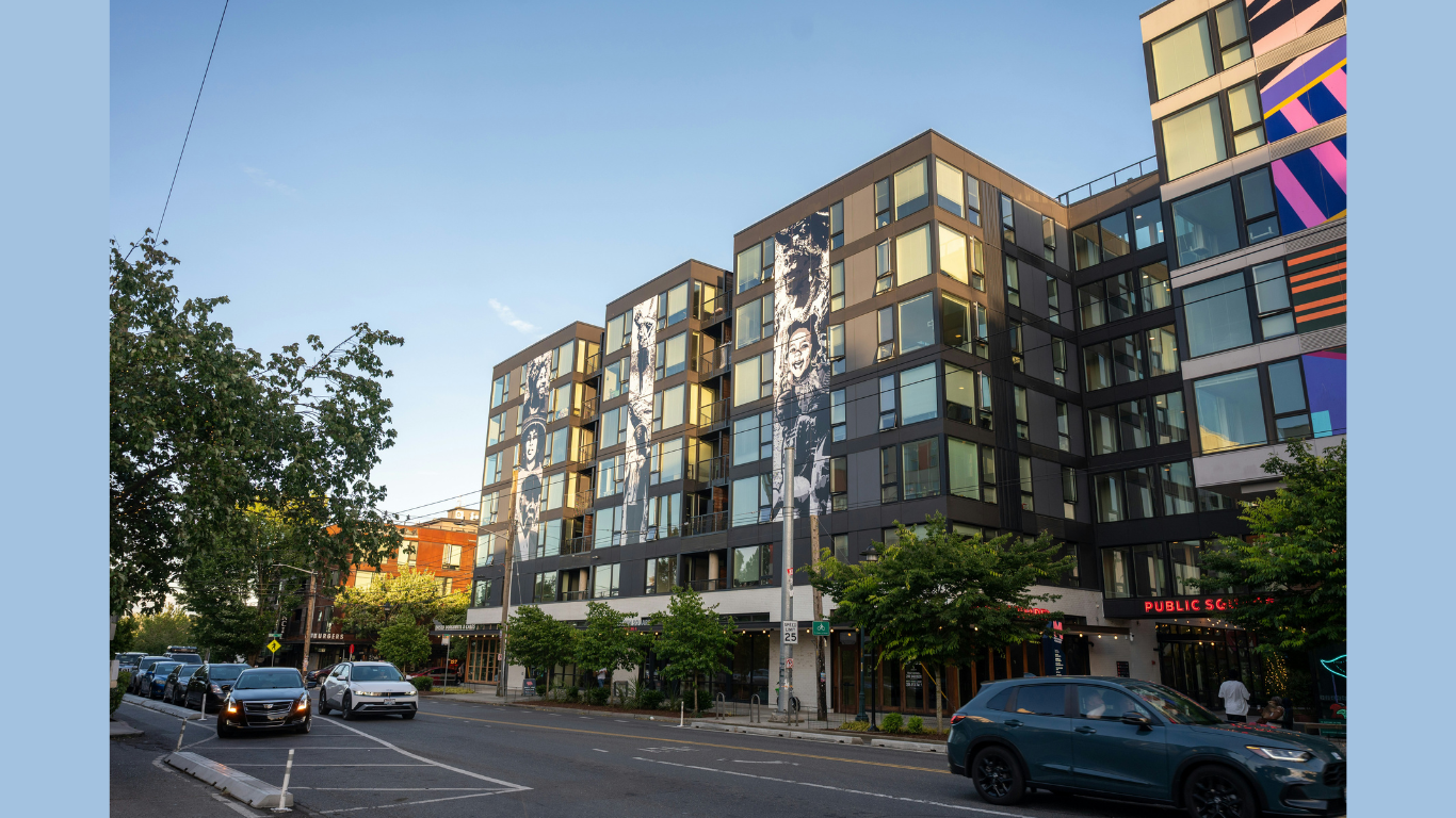 How Connected Residences Simplify Urban Living (Image Credit: Herry Sutanto on Unsplash)