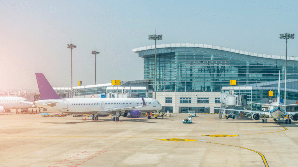 Seamless Airport Arrivals: The Ultimate Guide to Luxury Car Rentals at HPN. (Image Credit: Magnific)