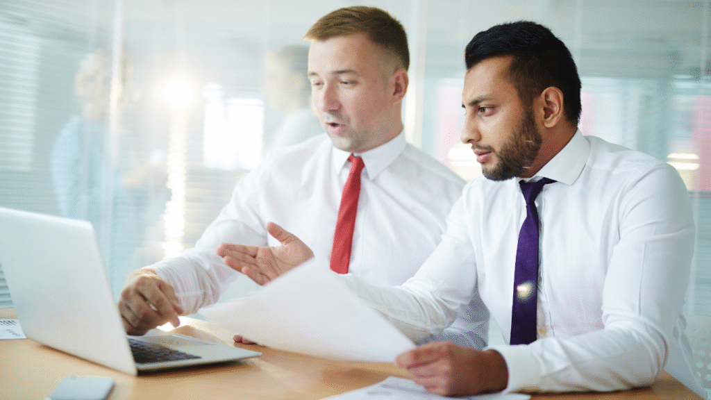 Who Should Consider The Decision To Set Up A Limited Company UK. (Image Credit: Magnific)
