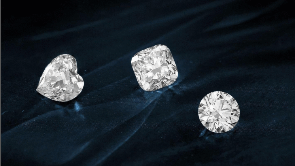 Why Fine Diamond Jewellery Is a Timeless Asset Investment. (IMAGE SOURCE: https://www.pexels.com/photo/diamonds-on-dark-surface-5442447/)