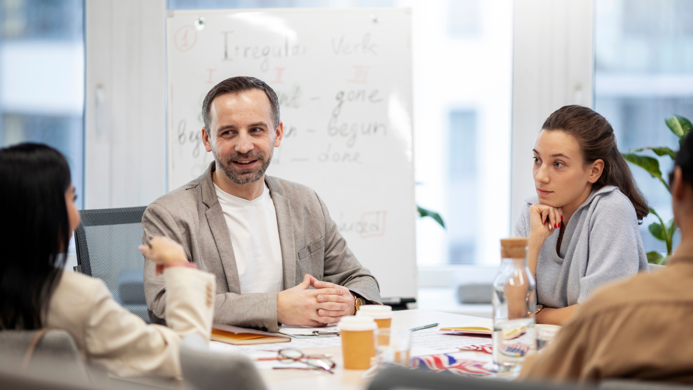 Five Types of Leadership Coaching: Which One Is Right for You. (Image Credit: Magnific)