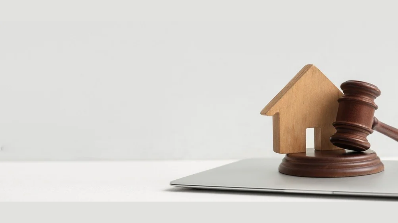 How Premises Liability Lawyers Prove Property Owner Negligence