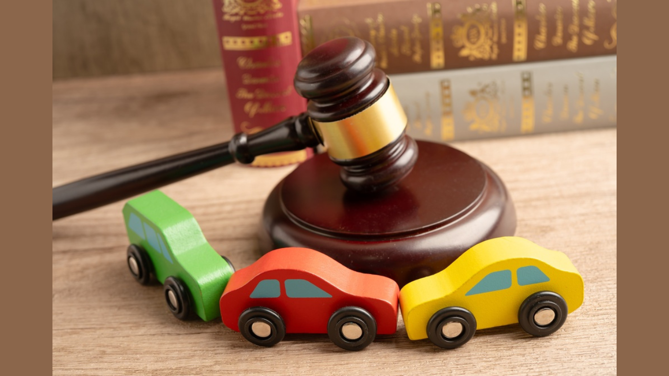 Key Factors to Evaluate Before Choosing a Car Accident Attorney