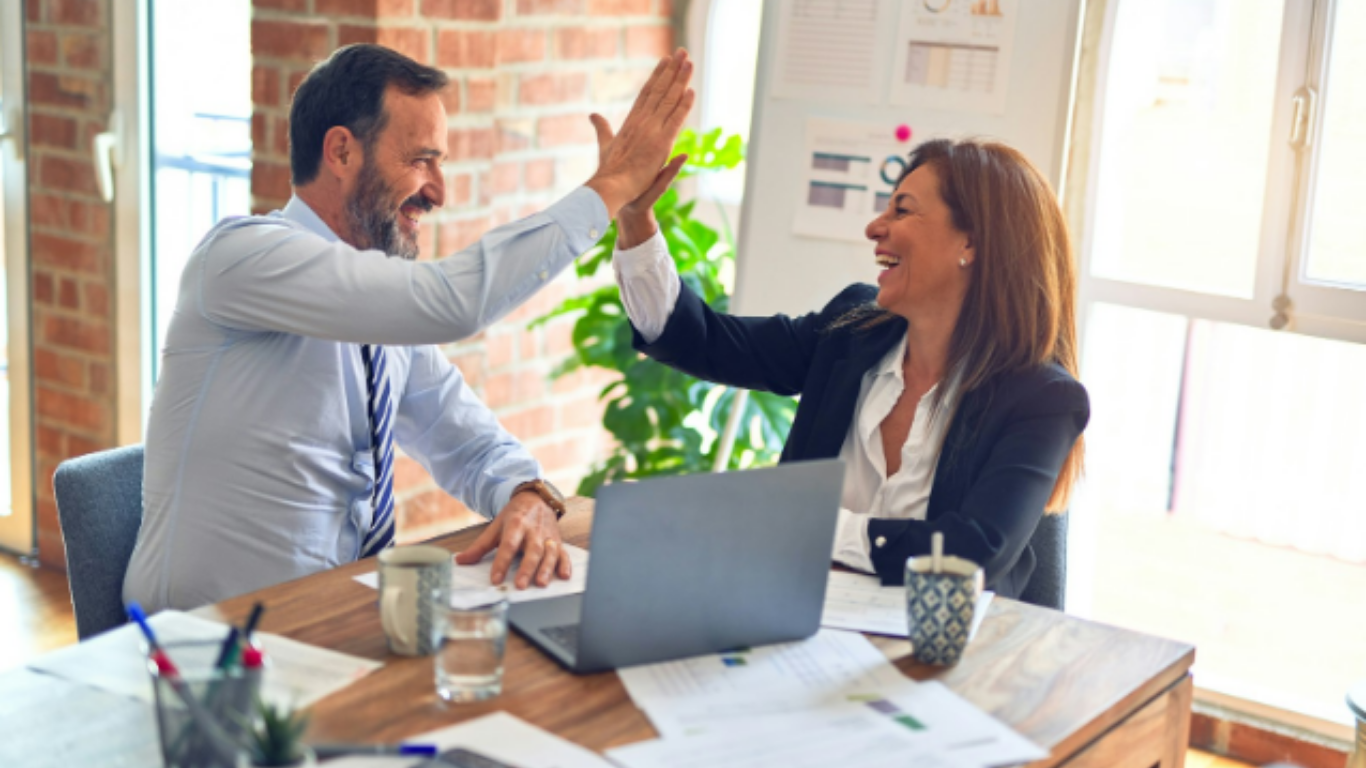 Lucas Wren Breaks Down What Precision Coaching Means for High-Growth Executives. (Image Credit: Magnific)