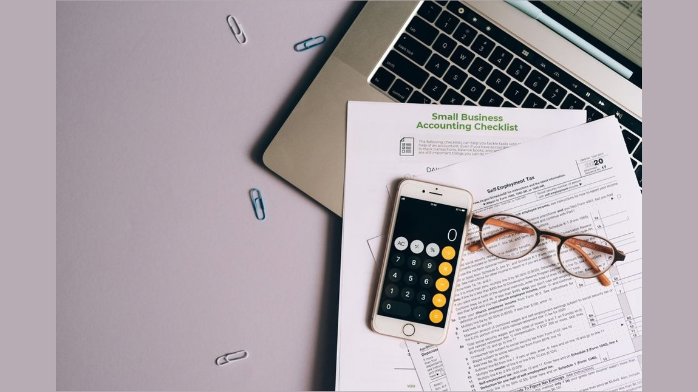 Mastering Self-Employed Finances A Guide to Budgeting, Record-Keeping, and Tax Timelines (Image Courtesy - Leloo the First on pexels.com)