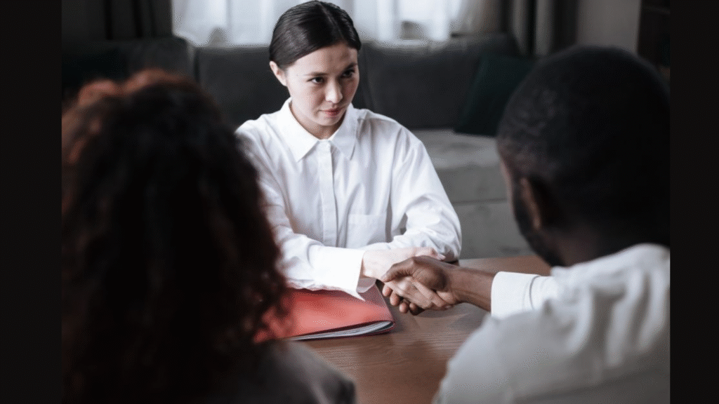 Understanding the True Scope of Social Work Careers (Image Courtesy: Ron Lach on pexels.com)