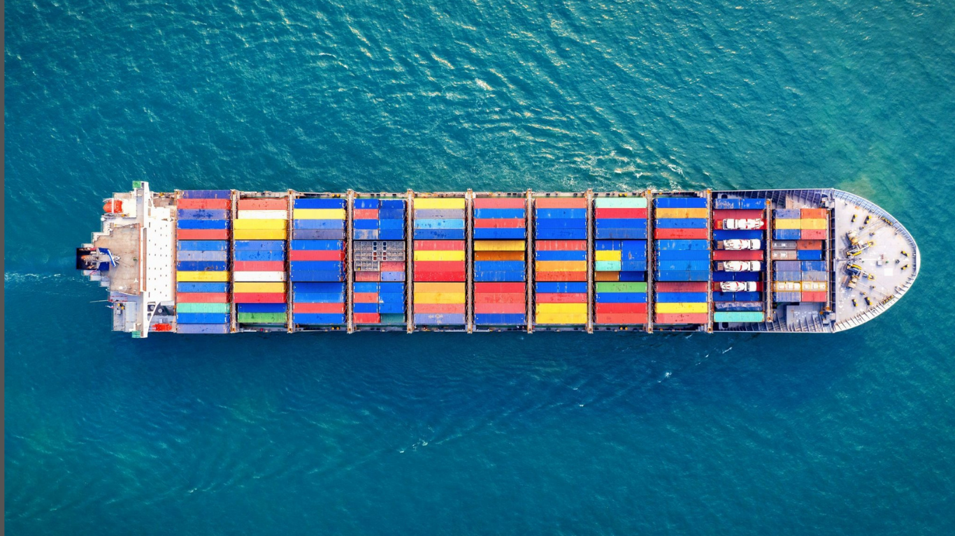 What Tariff Refunds Mean for International Logistics. (Image Credit: Magnific)