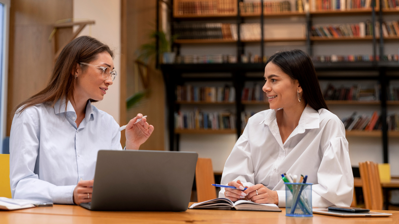 Workplace Risk Management: Essential Things Every Employee Should Know. (Image Credit: Magnific)