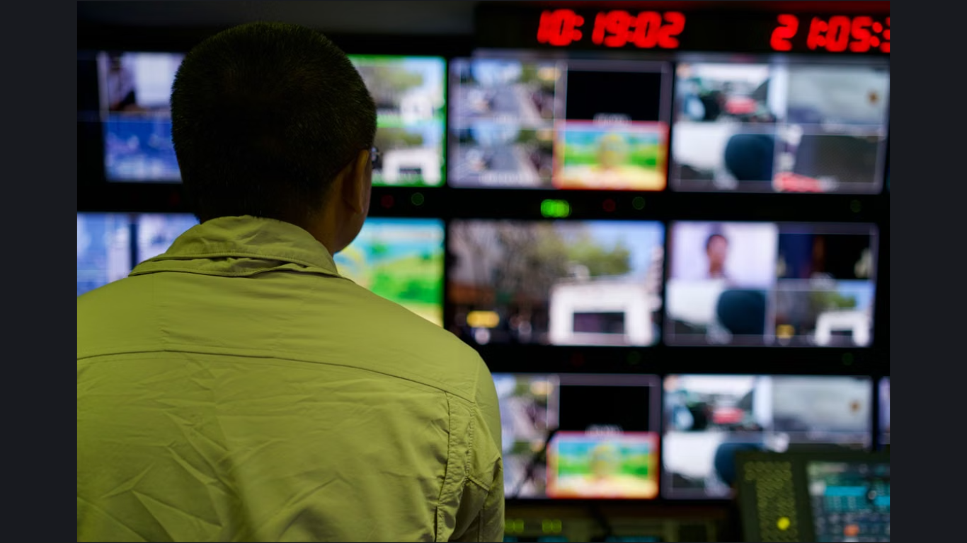 A Guide to Standardizing Physical Security Across Multi-Site Enterprises (Image Courtesy: Samon Yo on pexels.com)