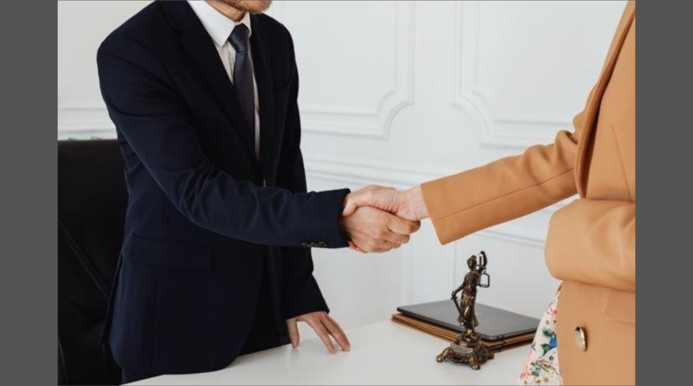 Corporate Risk Mitigation and Scalability: Why Expanding Enterprises Need Local Legal Safeguards. (Image Credit: Pexels)