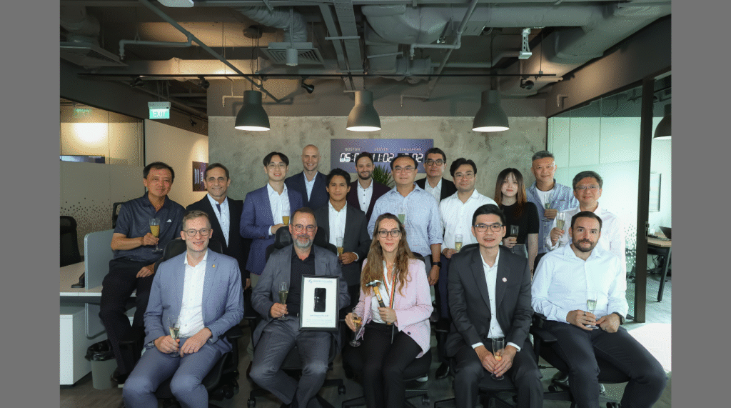 Guardsquare celebrates the opening of its first Asia-Pacific office in Singapore on October 1, 2026, joined by employees, partners, customers, and government representatives. (Image Credit: Business Wire)