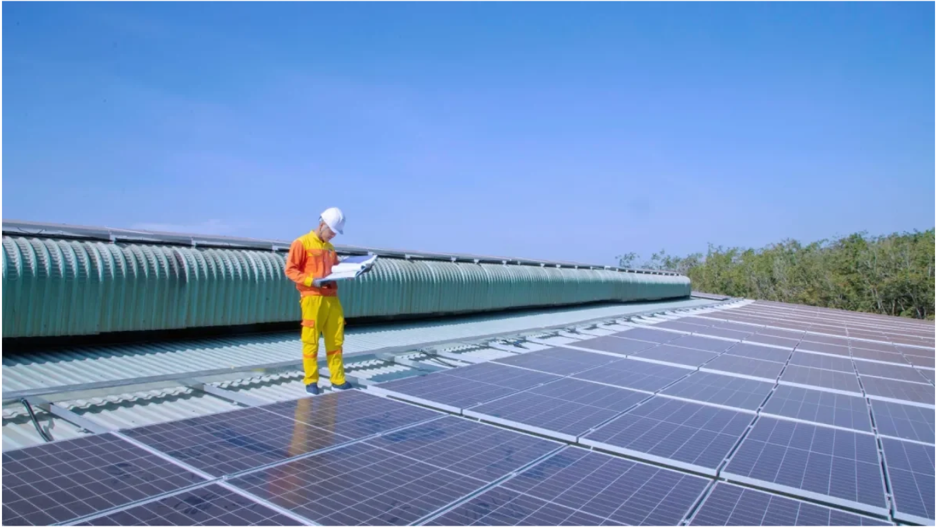 Singapore and Switzerland sign agreement to develop solar energy technologies. (Image Courtesy: Singapore Business Review)