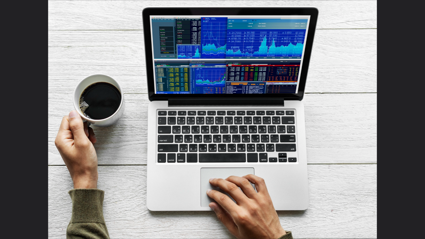Top Futures Trading Platforms for 2026 A Guide for Independent Traders (Image Credit: rawpixel.com on Magnific)